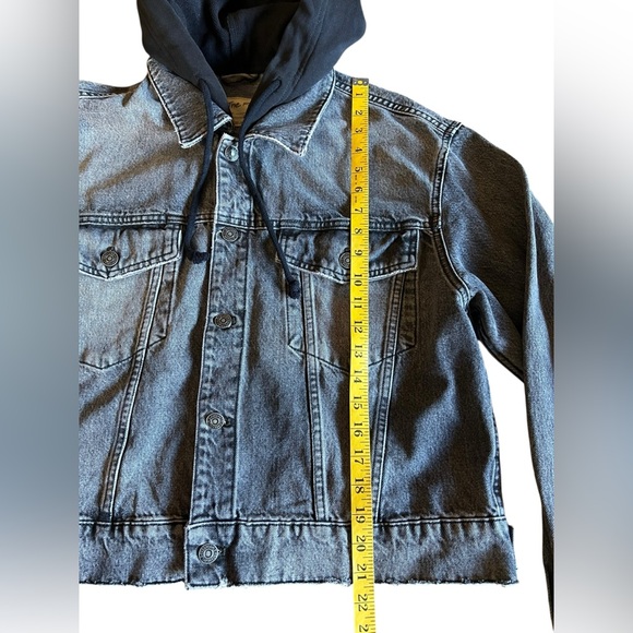 FREE PEOPLE x We The Free Black Hooded Denim L Jean Jacket Boho Grunge Classic - Picture 7 of 11